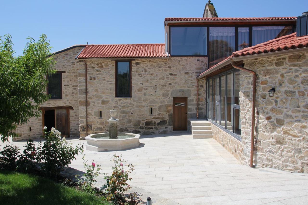 דירות Barantes O Muino Casa Ferrador Ribeira Sacra מראה חיצוני תמונה