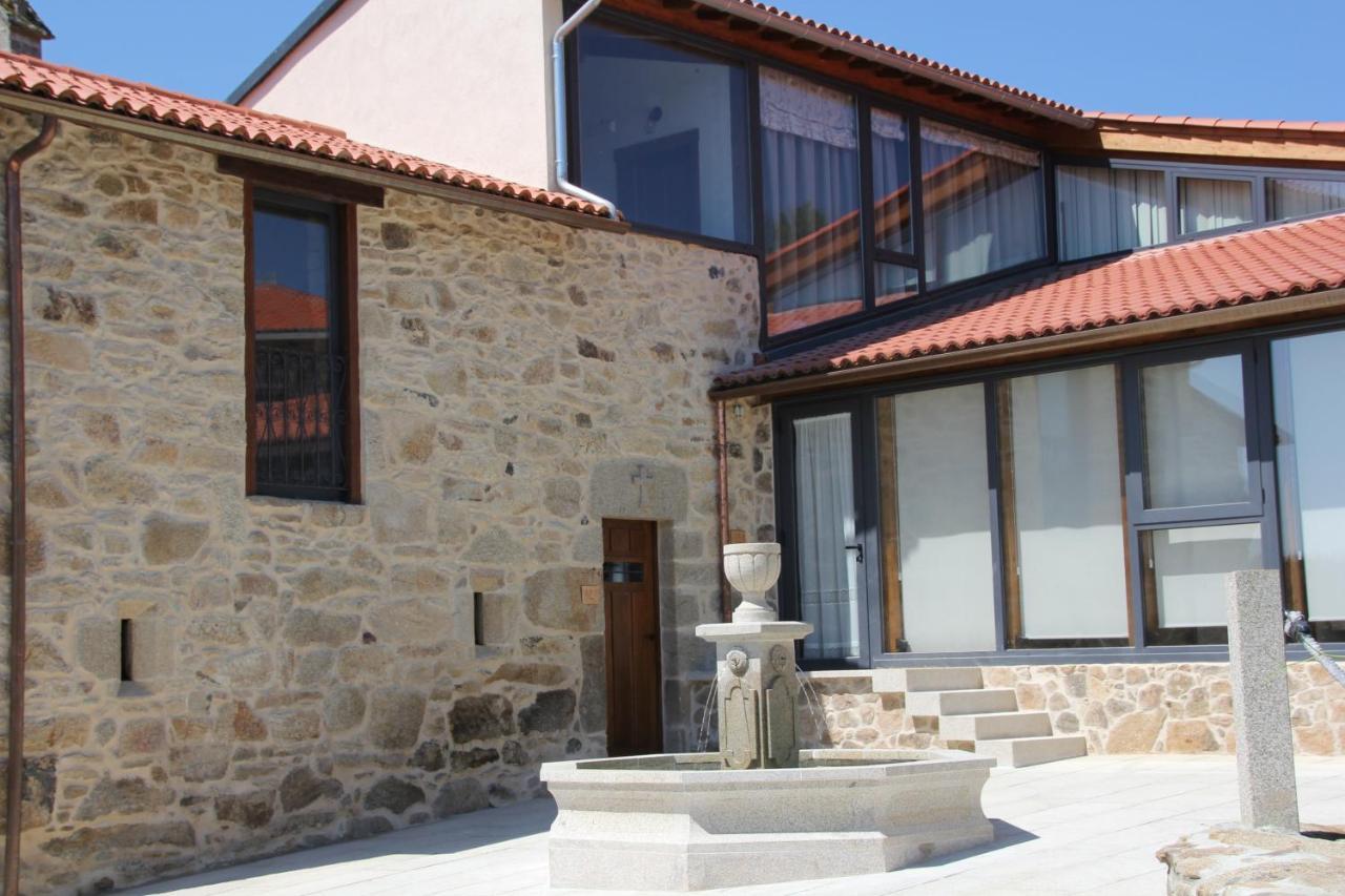 דירות Barantes O Muino Casa Ferrador Ribeira Sacra מראה חיצוני תמונה