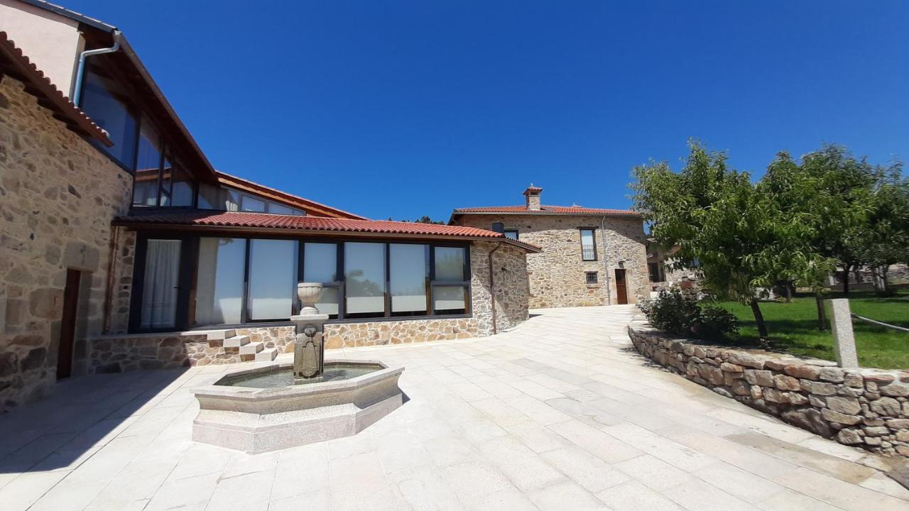 דירות Barantes O Muino Casa Ferrador Ribeira Sacra מראה חיצוני תמונה
