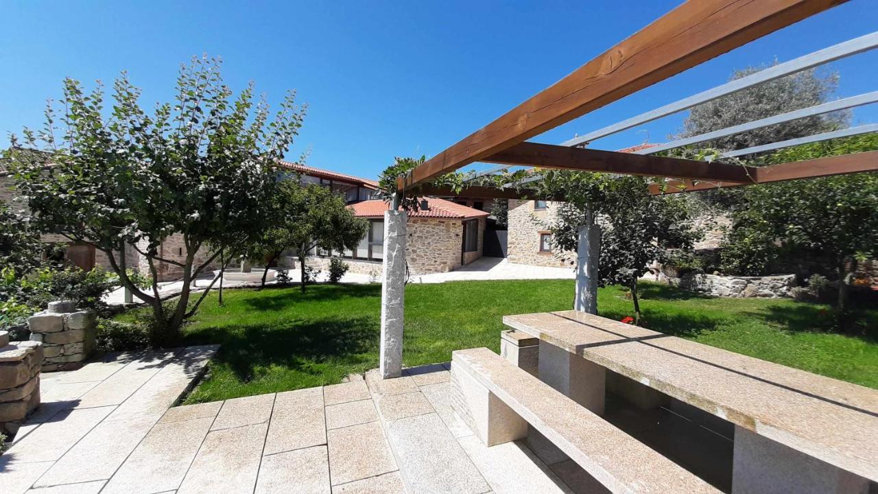 דירות Barantes O Muino Casa Ferrador Ribeira Sacra מראה חיצוני תמונה